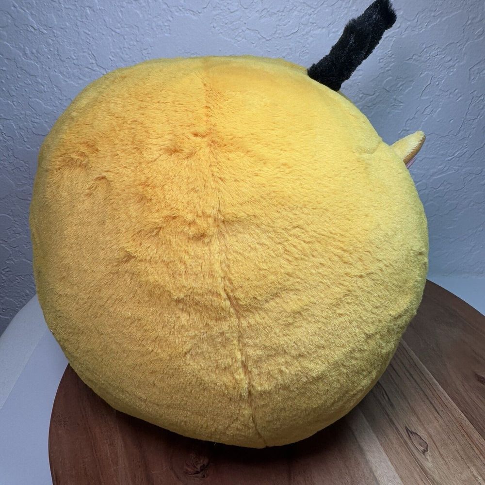 Angry Bird Yellow Inflated Bubbles Plush Animal Globe Bird RARE No Sound - Picture 2 of 9